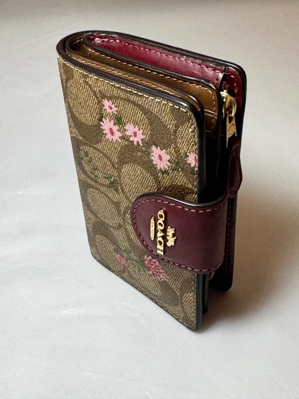 Coach Medium Corner Zip Wallet In Signature Canvas With Wildflower